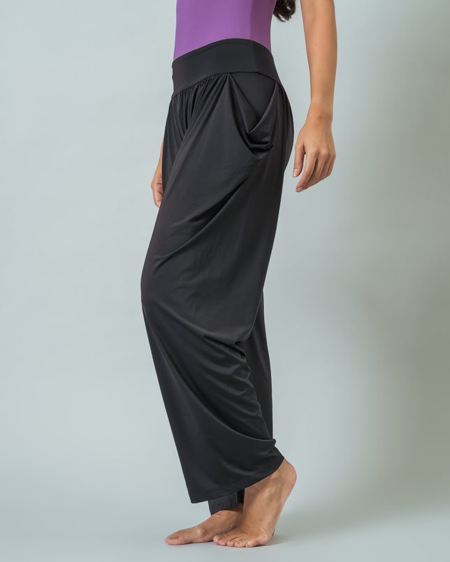 COMFY PANTS UNDER SHORTS - HARMONIA